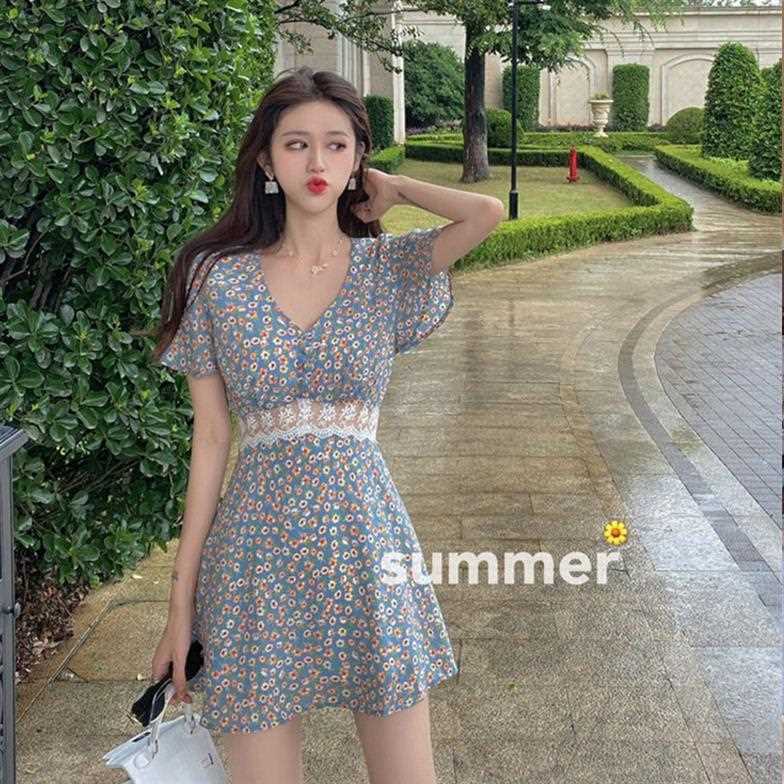 Đầm hoa cổ V tay ngắn thời trang ngọt ngào dành cho nữ