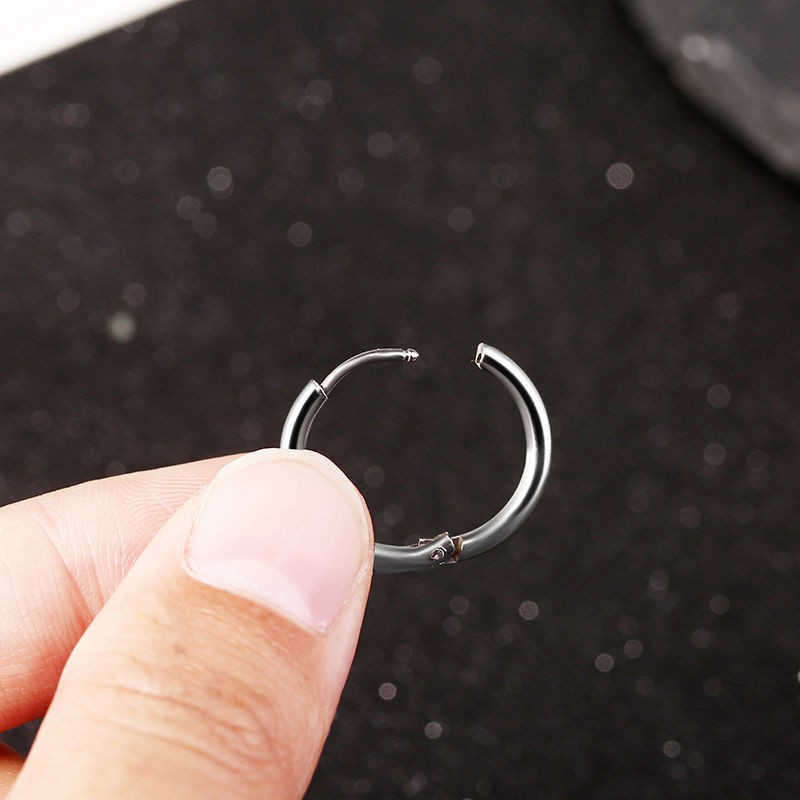 Bông tai làm từ thép titan phong cách hiphop cá tính