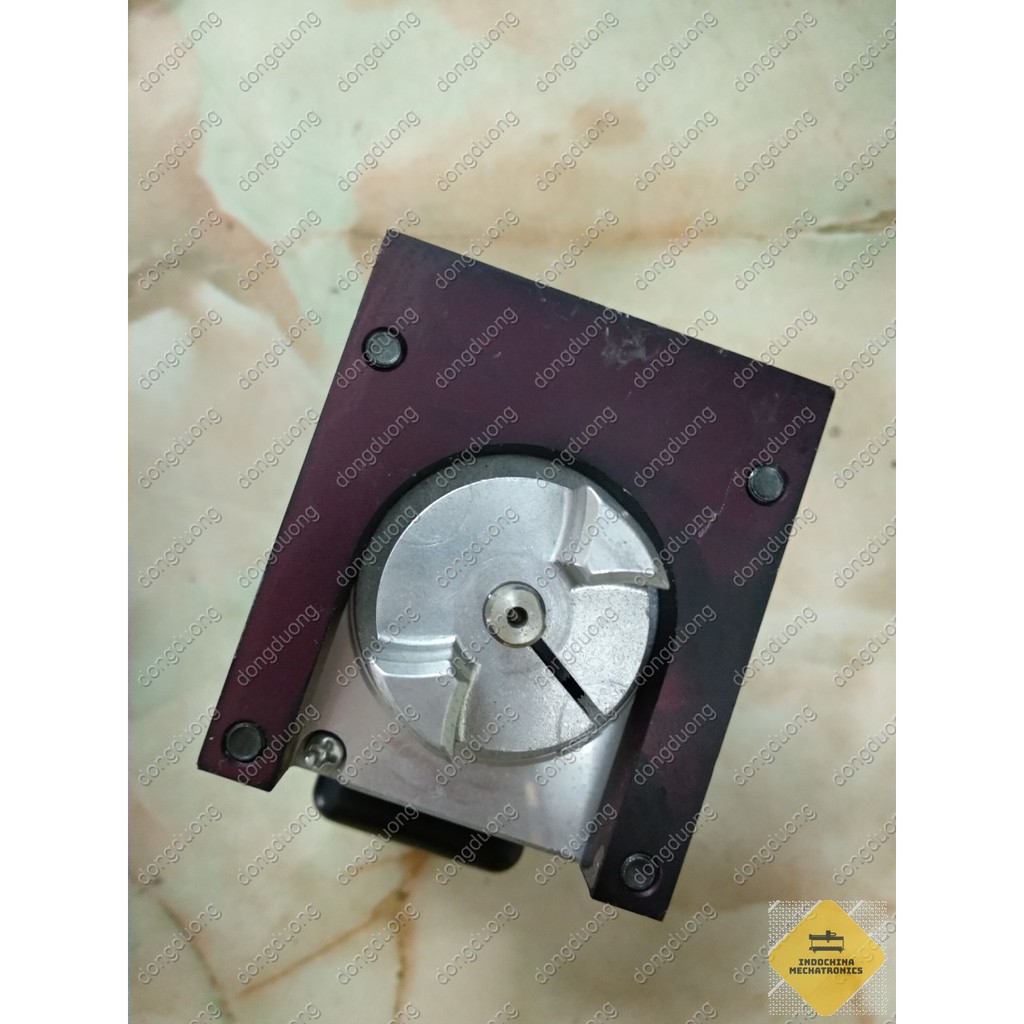 Động cơ bước MDRIVER23 mã MDIP2222-4E của Schneider Electric