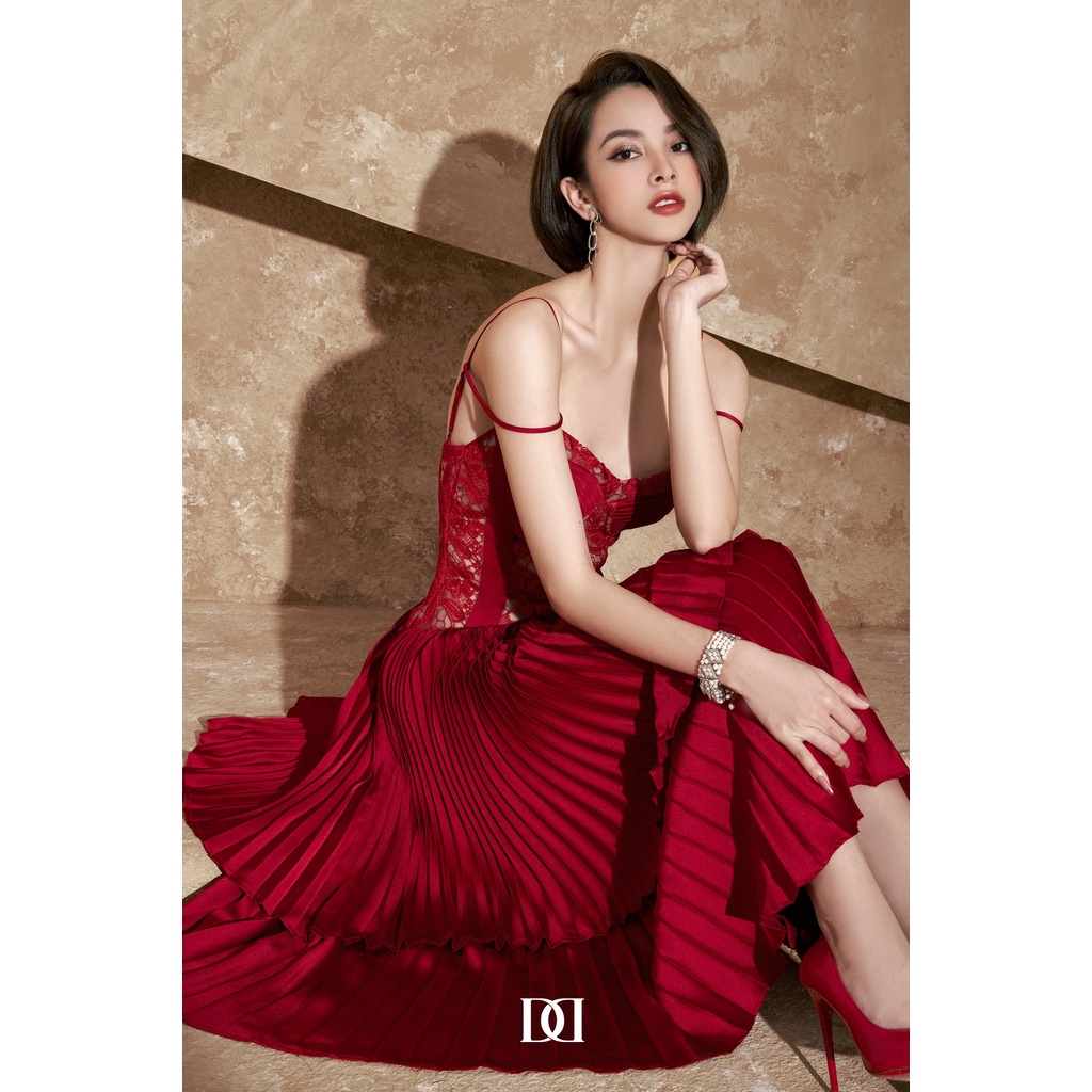 Đầm Hai Dây Xếp Li Quyến Rũ Lona Dress - Darling Diva
