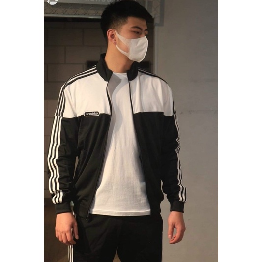 Áo khoác thể thao phối sọc chất liệu poli 2 da cao cấp 8623