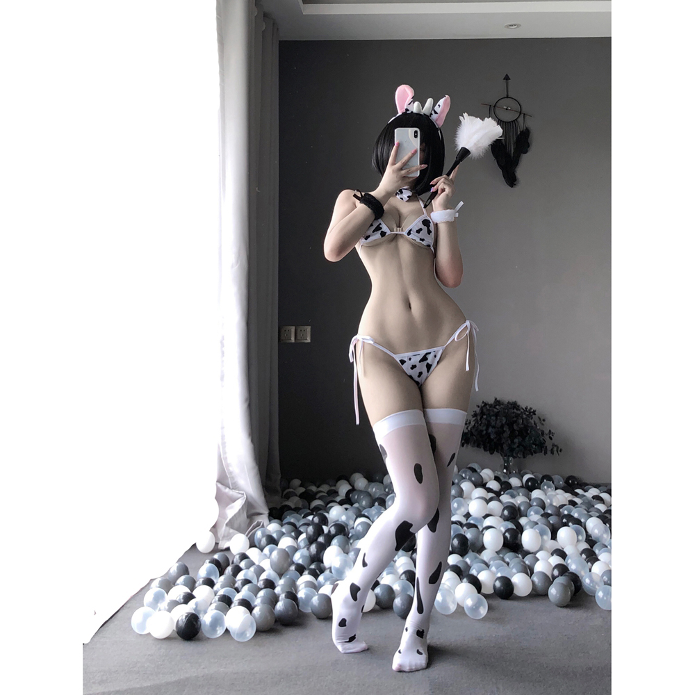 Bộ Đồ Tắm Hai Mảnh Kiểu Dáng Thời Trang Quyến Rũ