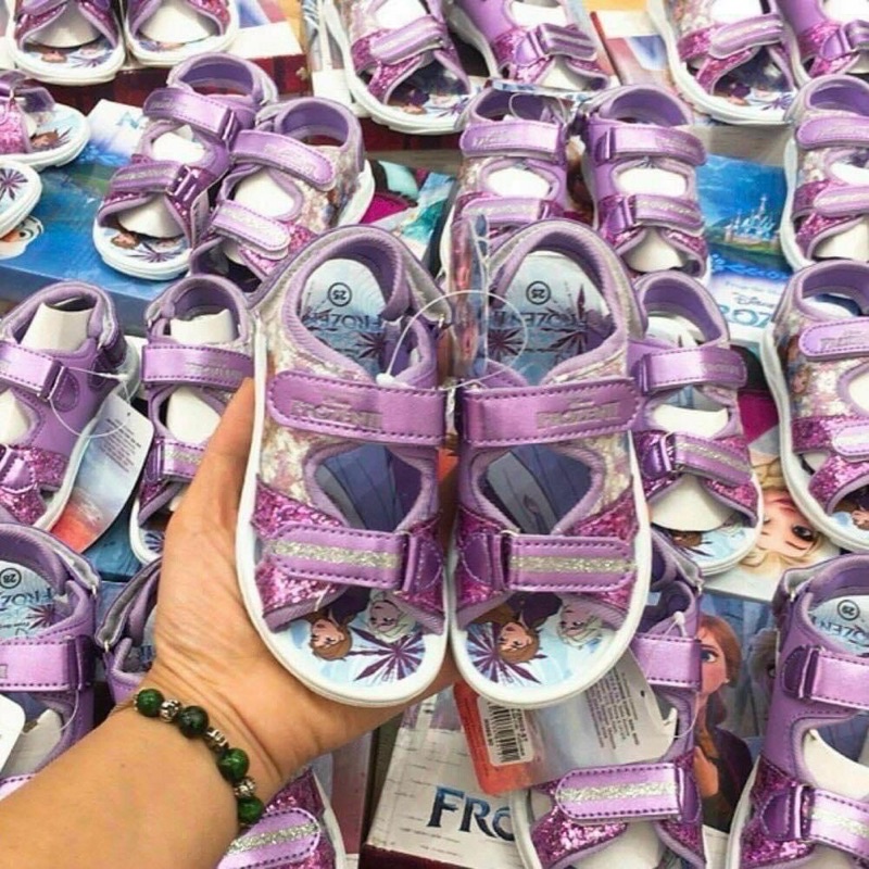 Sandal elsa tím dư cho bé gái rất đẹp size từ 25-30