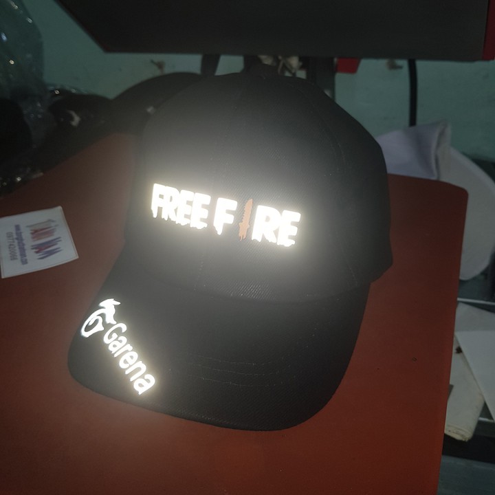 (hàng dẹp giá rẻ) nón free fire phản quang, mũ lưỡi trai freefire phản quang in theo yêu cầu miễn phí