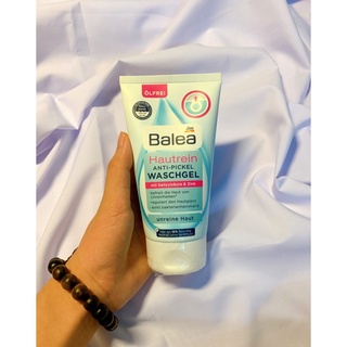 Sữa rửa mặt Balea Hautrein Anti Pickel Waschgel 150ML