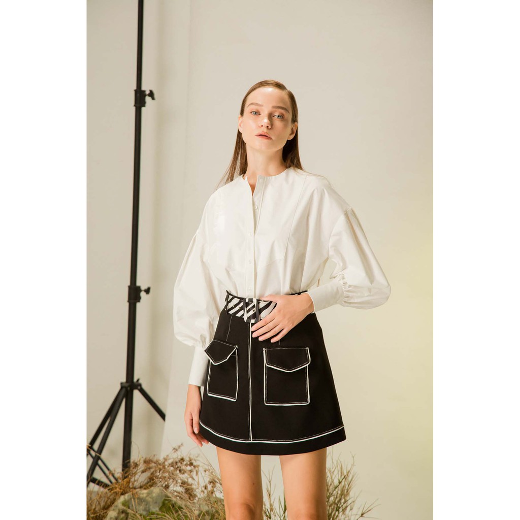 COCO SIN - Áo Sơ Mi Trắng Tay Phồng Cổ V