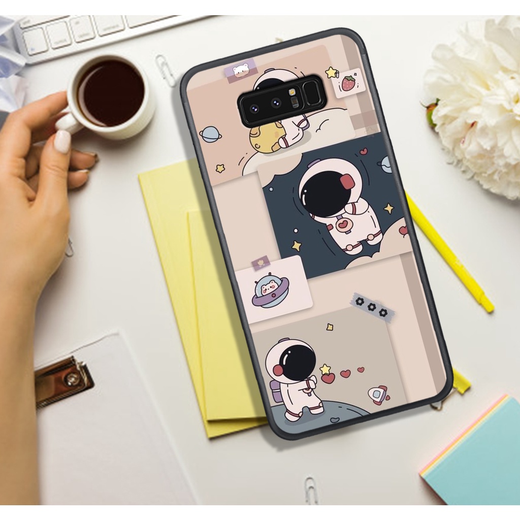 ỐP LƯNG SAMSUNG NOTE 8-SAMSUNG NOTE 9   , IN HÌNH ASTRONAUT PHI-HÀNH-GIA, MÀU SẮC BẮT MẮT