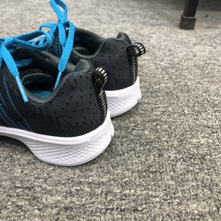 Giầy Skechers cho bé size 19cm