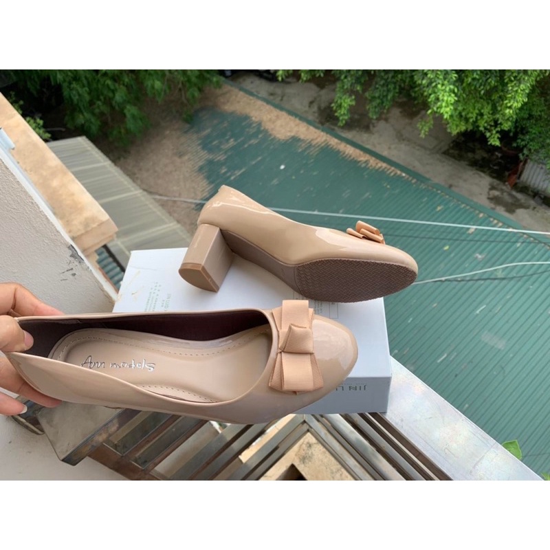 Giầy gót trụ nơ vải xếp siêu xinh