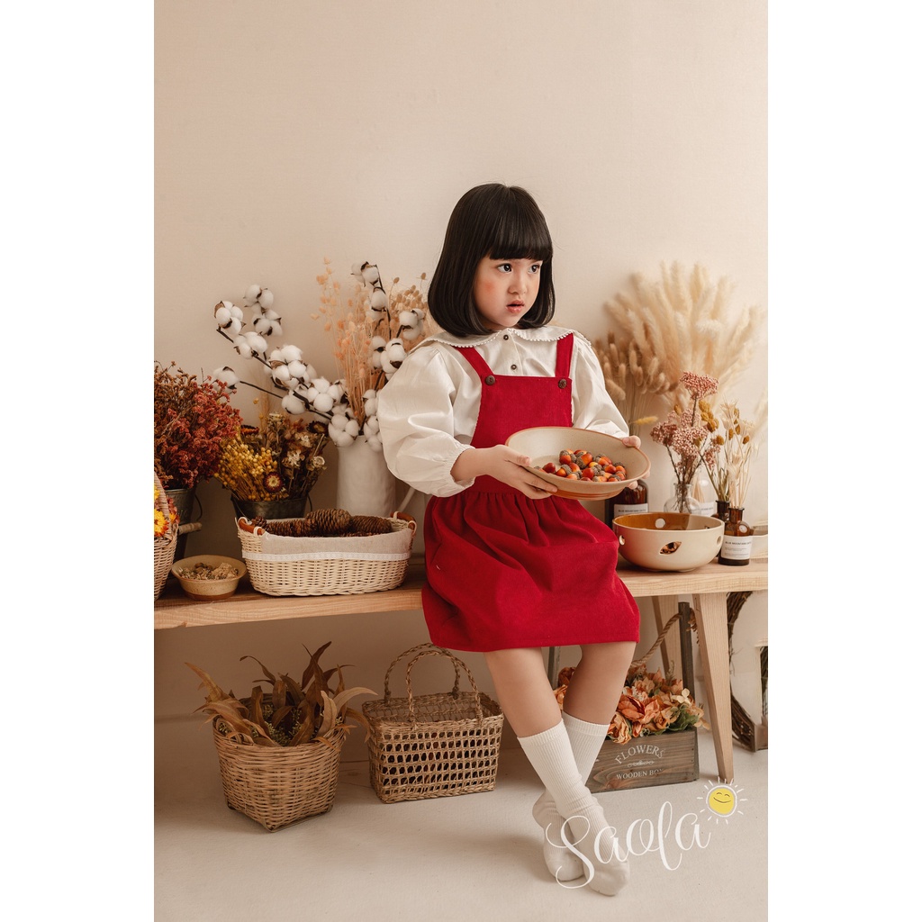 Chân Váy Yếm Bé Gái Chất Liệu Vải Nhung Cao Cấp Phong Cách Hàn Quốc Dễ Thương -JAXINE PINAFORE - SCD001 - SAOLA CLOTHING
