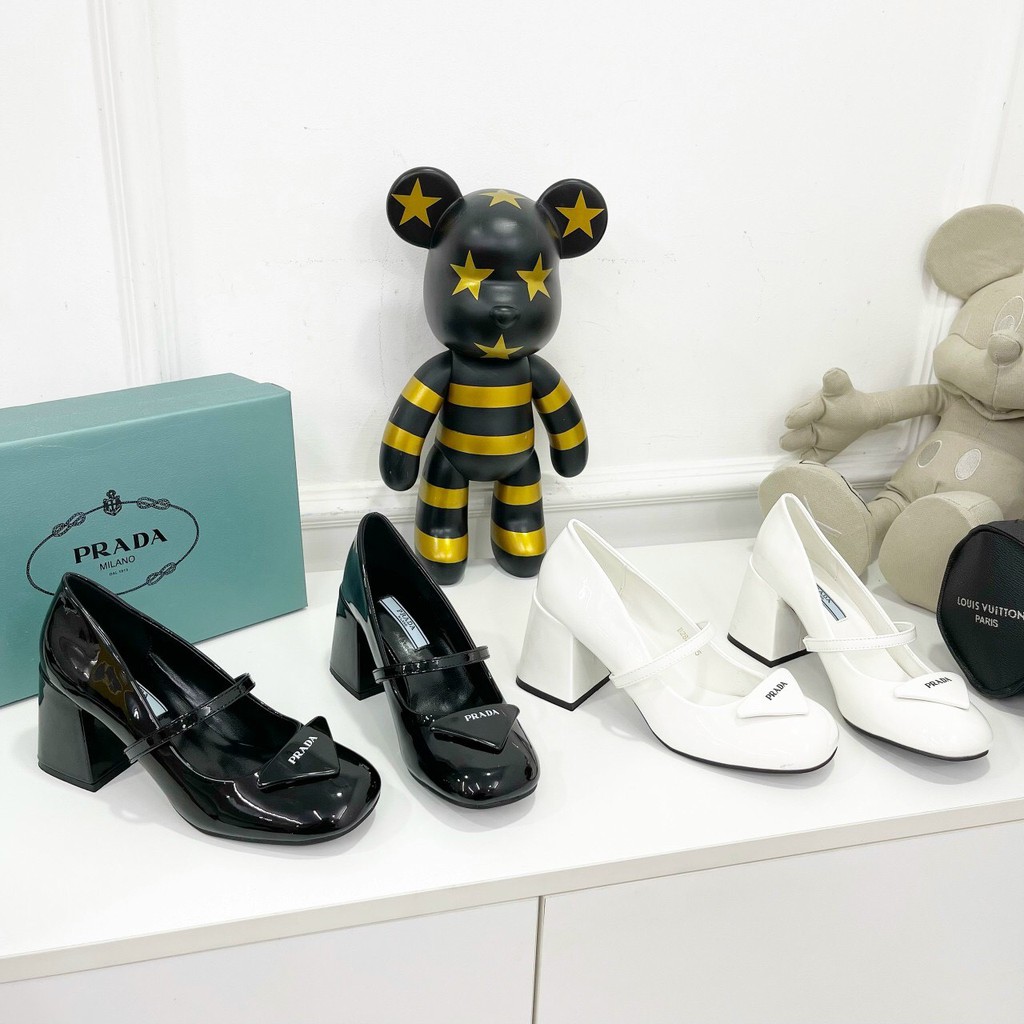 Giầy Mũi Tròn Gót Trụ Da Bóng Hai Màu đen trắng MM fullbox