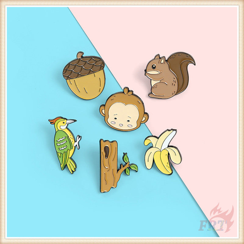 Ghim cài áo hình con sóc/ quả chuối/ khúc gỗ tự nhiên