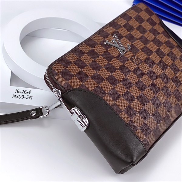 Ví cầm tay - Clutch khoá số bảo mật da bê cao cấp  LV CARO NÂU - 309