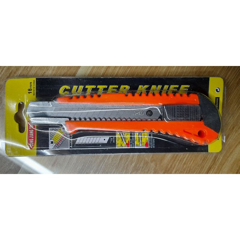 DAO RỌC GIẤY HỔ CUTTER KNIFE 18MM