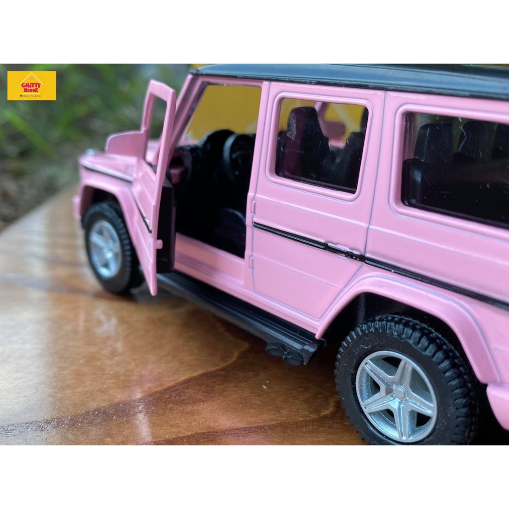 Mô hình xe Mercedes Benz G63 AMG tỷ lệ 1:36 dùng trang trí sưu tầm đồ chơi