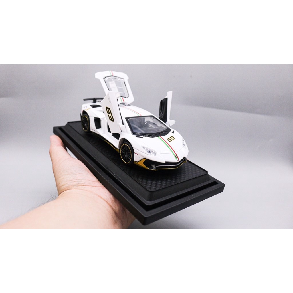 Mô hình xe Lamborghini Aventador LP780-4 SVJ tỉ lệ 1:32 Miniauto OT307