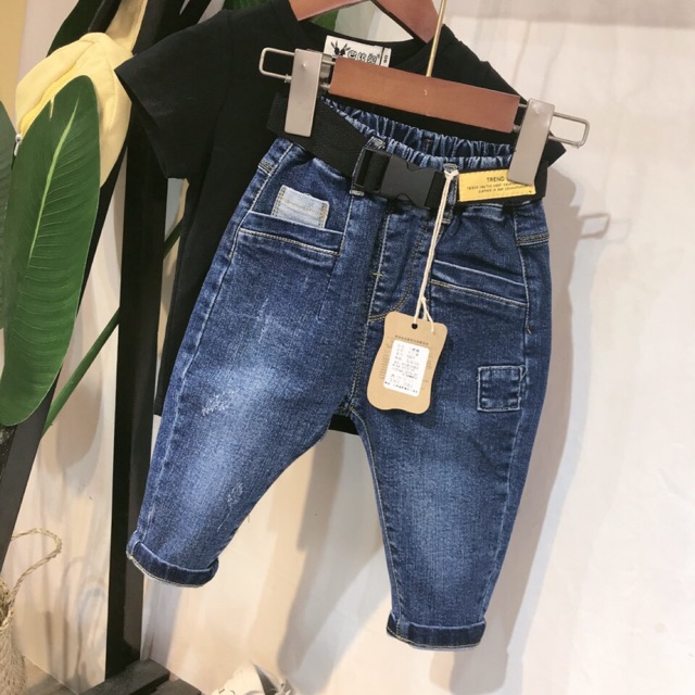 Quần rin baggy be trai hay be gái đêu mang dc chat rin cực co giãn thoải mái cho bé vân động.