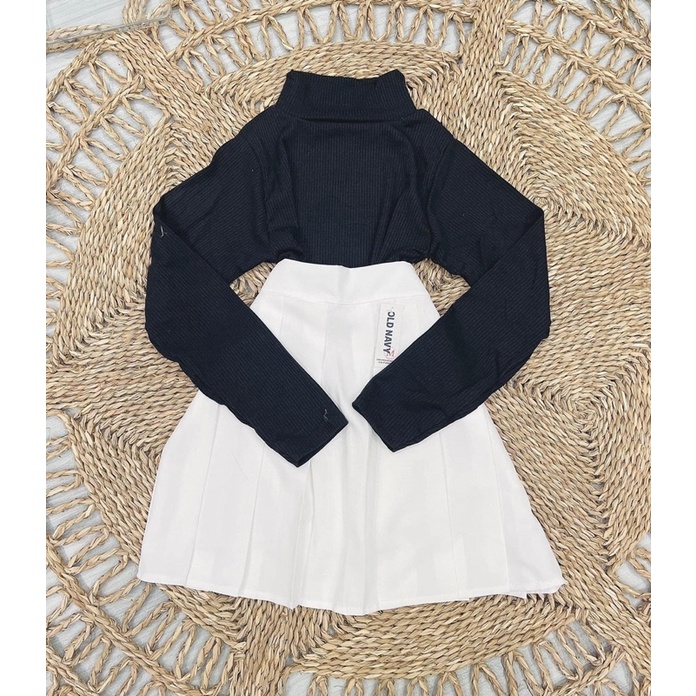Áo cổ lọ croptop tay dài