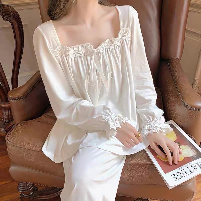 Bộ đồ ngủ nữ tay dài màu trắng bo chun đính ren dễ thương | BigBuy360 - bigbuy360.vn