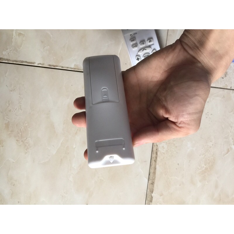 Khiển điều hoà SHARP