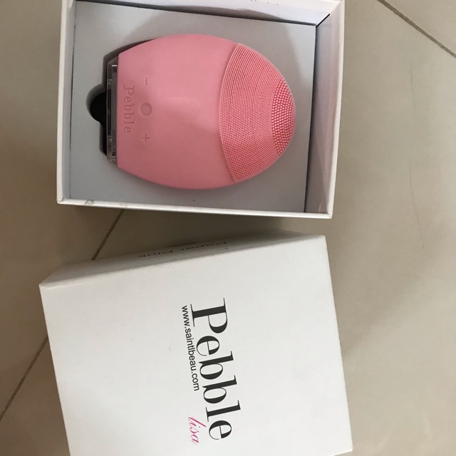 Máy rửa mặt Pebble Lisa