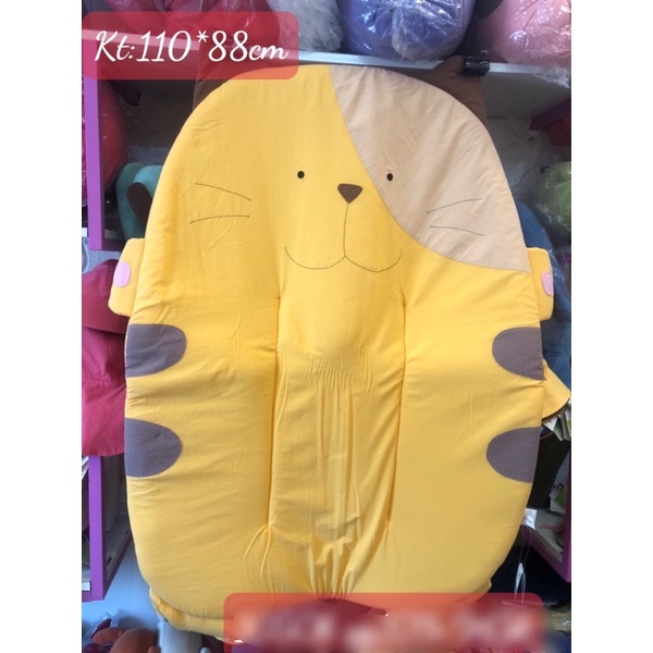 Tấm trải cho bé đi học/ nằm chơi Hikosen Cara