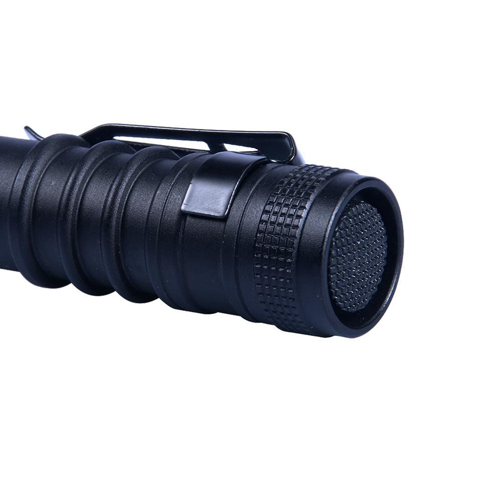 Đèn pin cầm tay siêu sáng