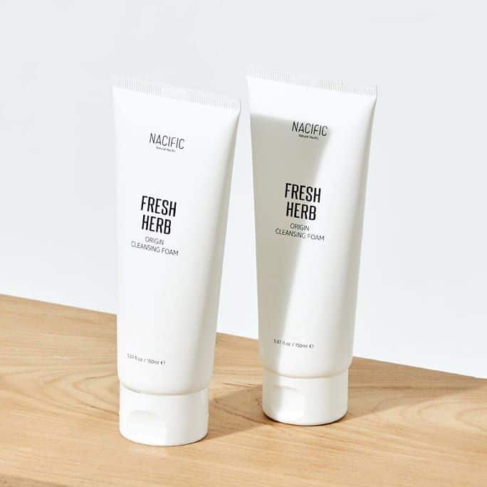 Sữa Rửa Mặt Tạo Bọt NACIFIC Fresh Herb Origin Cleansing Foam Calendula 150ml