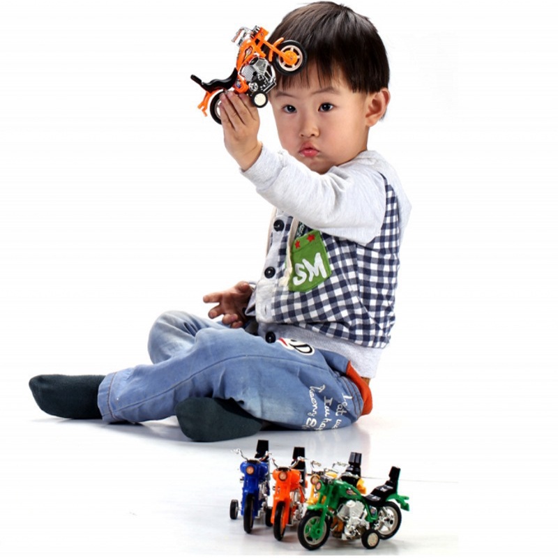 Mô hình xe máy chạy đà cho bé