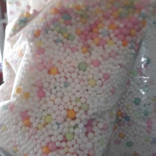 Hộp quà kèm hạt xốp