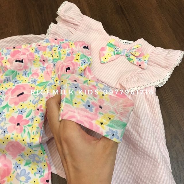 Bộ Áo Cánh Tiên Quần Hoa xuất dư cho bé gái
