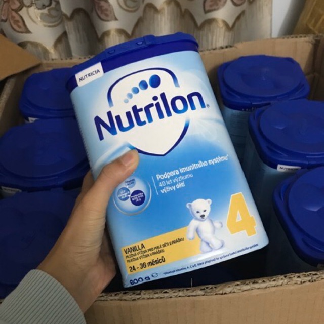 Sữa nutrilon séc 800gr số 4 vị vani