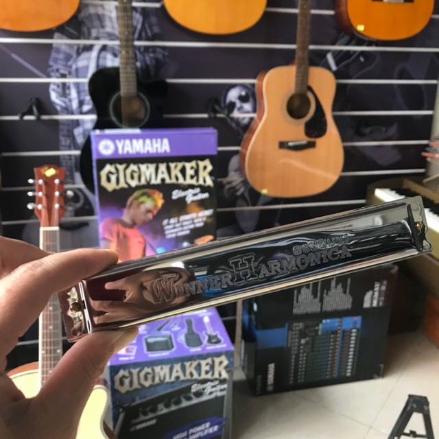 Harmonica Tremolo Suzuki Winner 24 lỗ Giành cho người mới tập