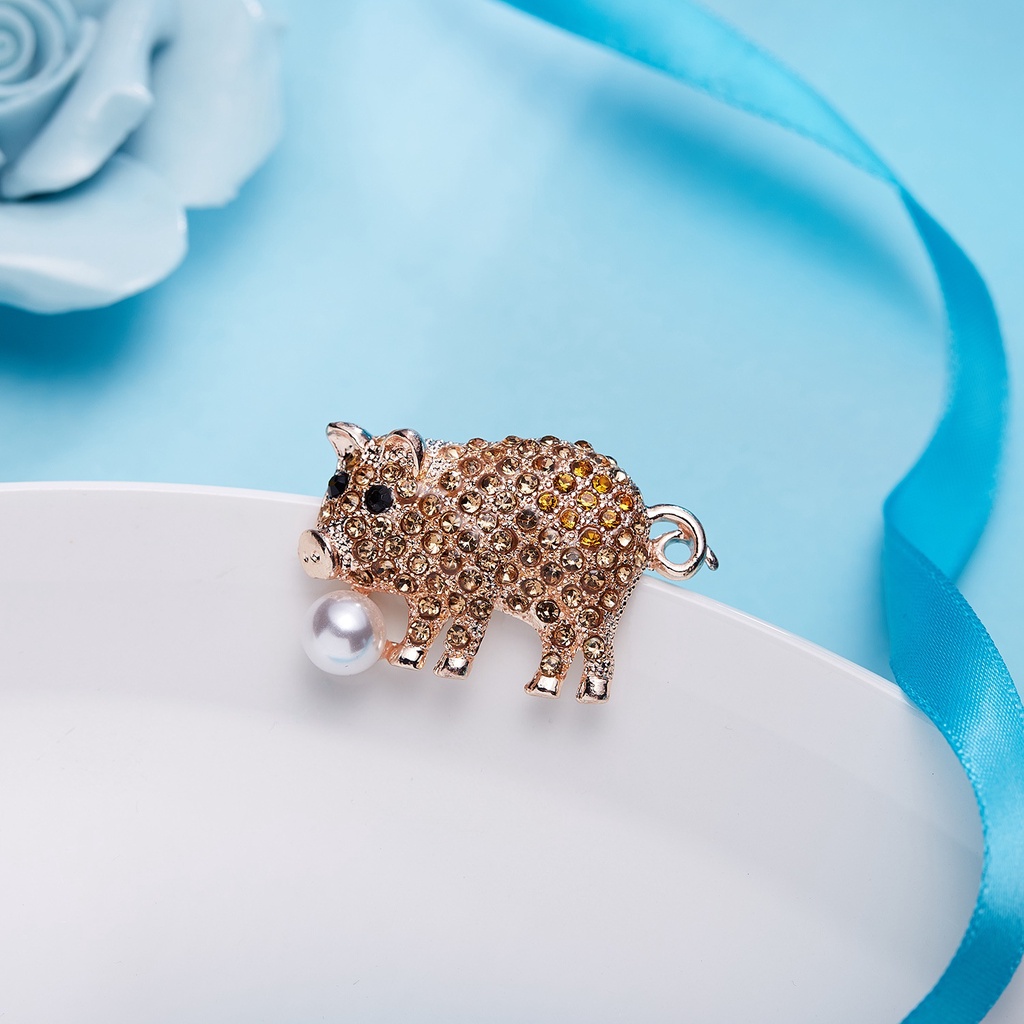 Trâm cài áo hình chú heo đính đá nhiều màu thời trang