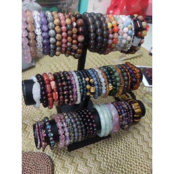 Trụ treo vòng tay