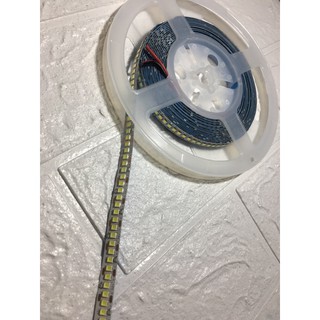 Cuộn Led Dán 5m 2835 Điện 12V ( 240 mắt/m),Led Cuộn 5M,Led Dán 5m