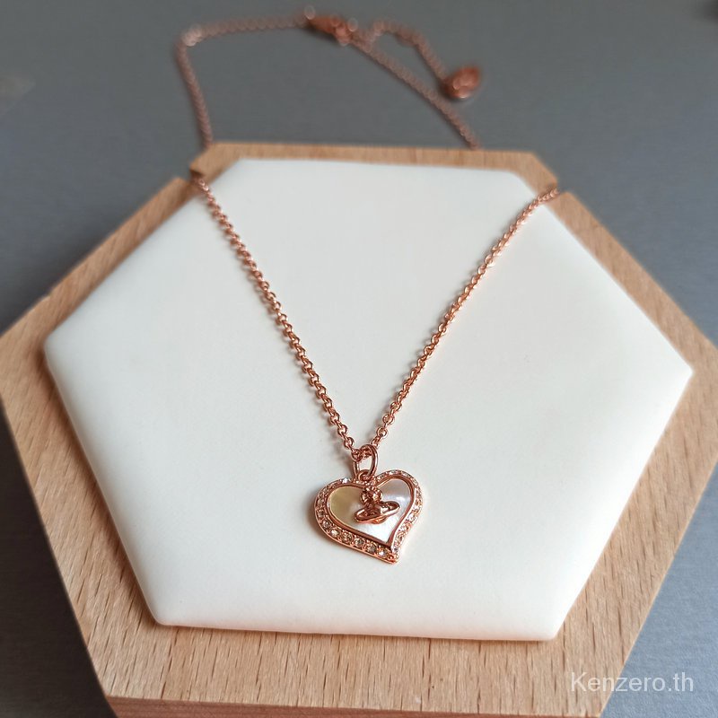 Vivienne West Set Vòng cổ / Bông Tai Hình Trái Tim Bằng Gỗ