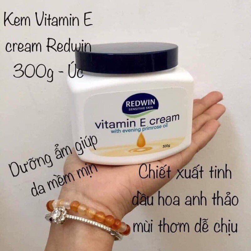 Kem Dưỡng Ẩm Vitamin E REDWIN ÚC  300g