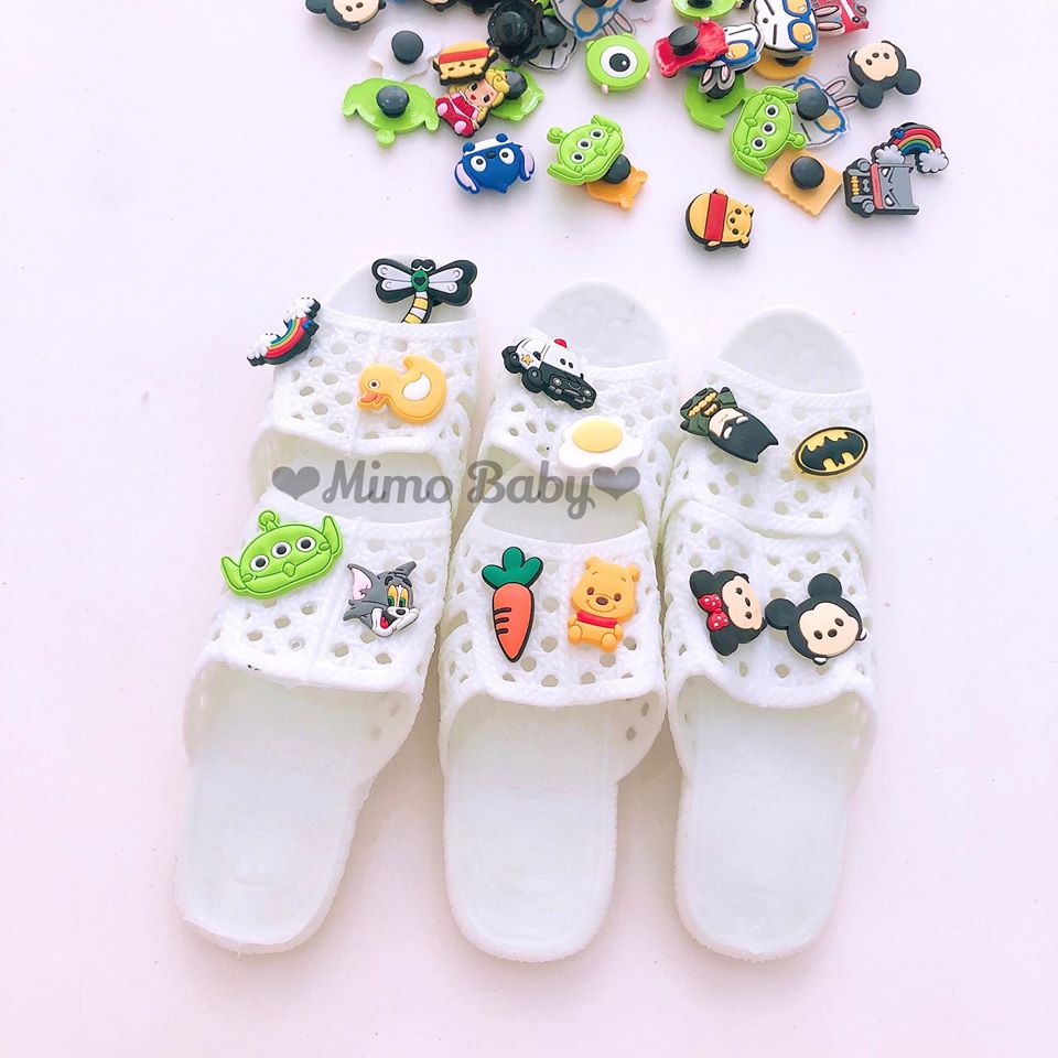 Jibbitz , sticker, hình ngộ nghĩnh gắn dép crocs, dép tổ ong cho bé