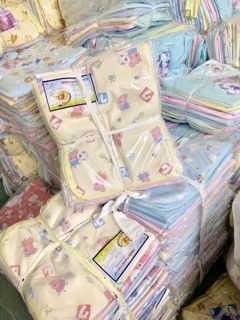 Lót chống thấm lưới cao su cho bé