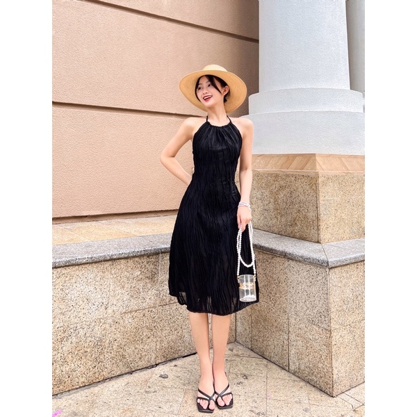 Đầm cổ yếm hở lưng REVERCLOTHINGS Shea Dress