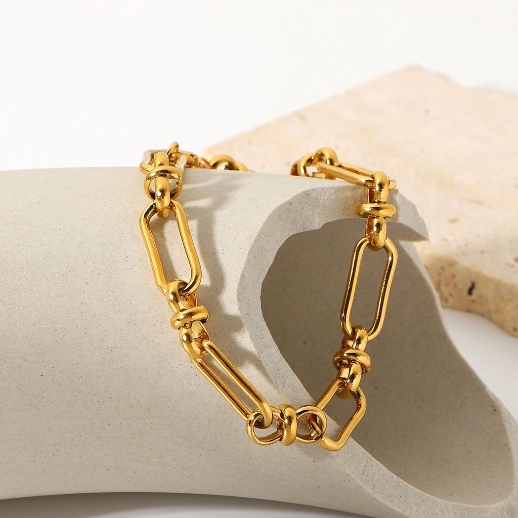 Vòng Tay Dây Xích Bản Rộng Mạ Vàng 18K Bằng Thép Không Gỉ Thiết Kế Mới Thời Trang Dành Cho Nữ
