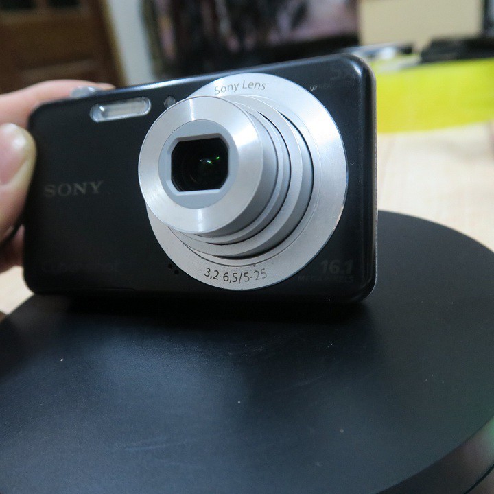 Máy ảnh Sony W710 quay chụp tốt