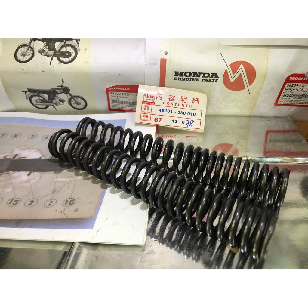 Honda 67: 1 cặp lò xo phuột sau cho anh em dọn xe honda 67-68-71-72-cd-cl