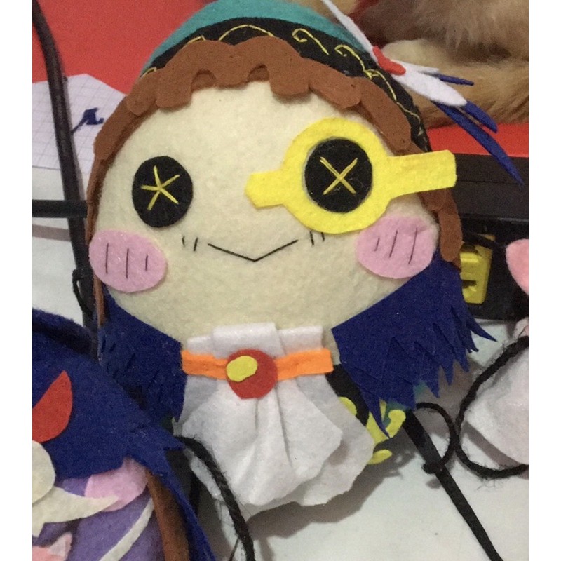 pass doll acrobat tặng kèm bé bác sĩ emily