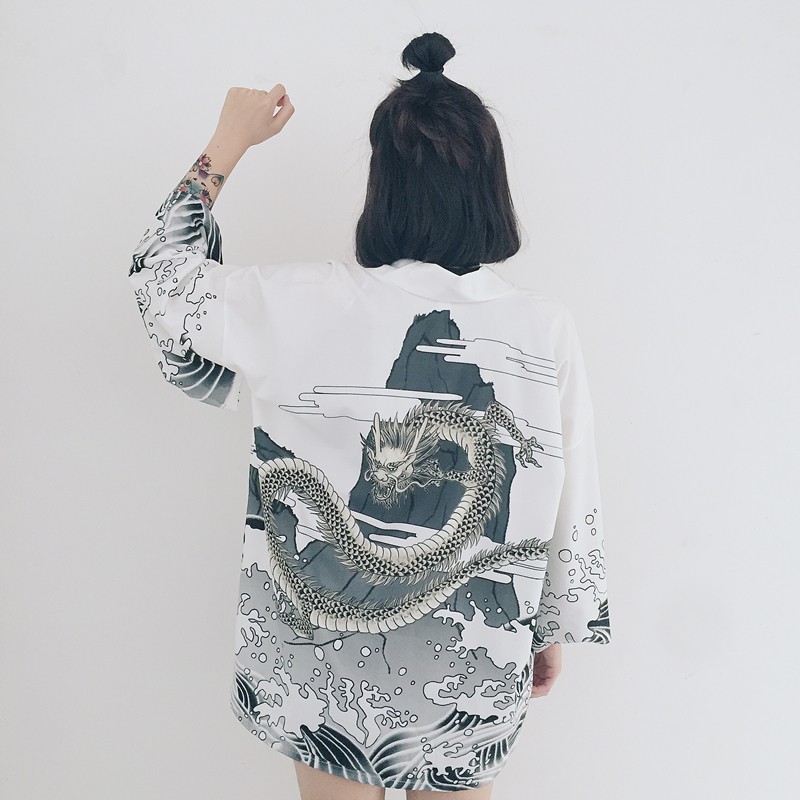 Áo nữ ulzzang hình rồng ngầu ngất ngây