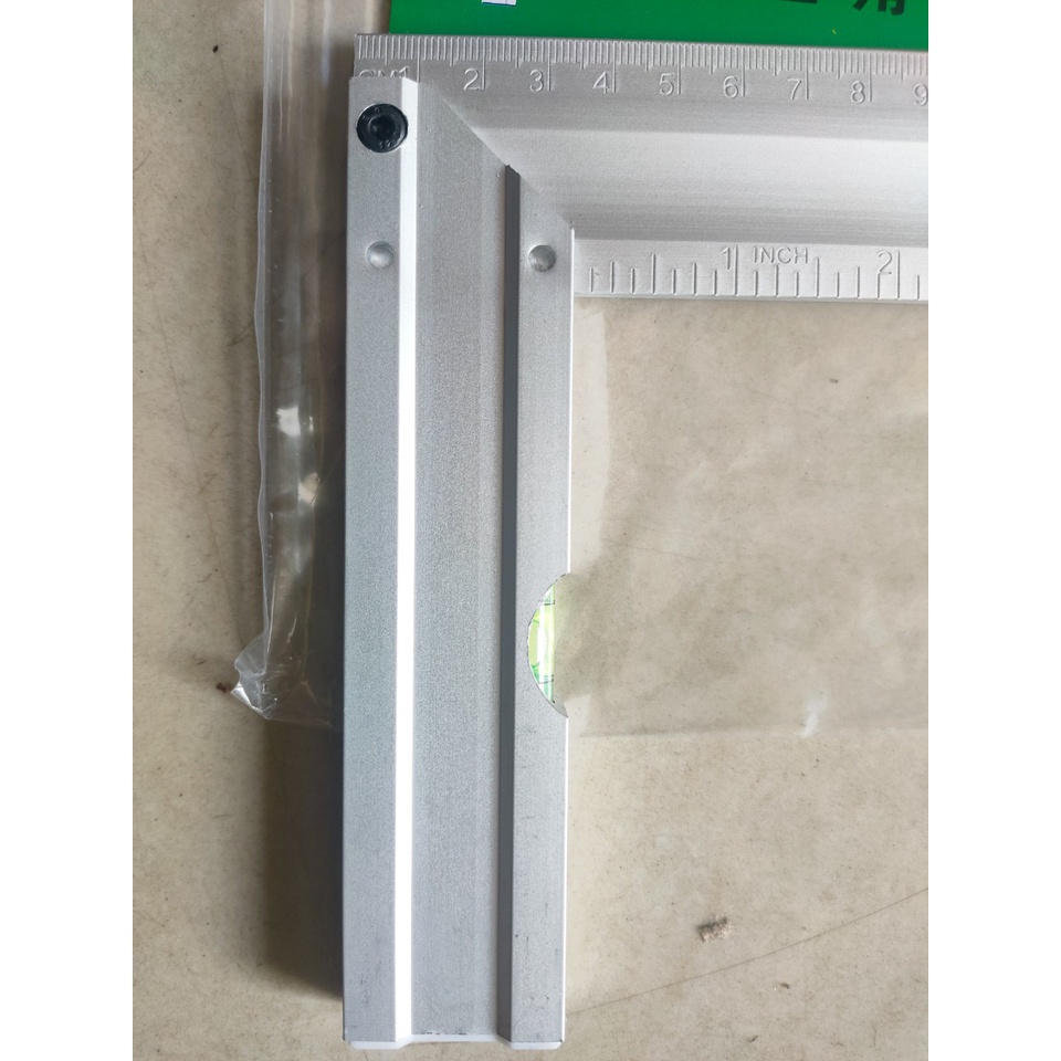 THƯỚC KẺ GÓC 300MM LIBON L0215