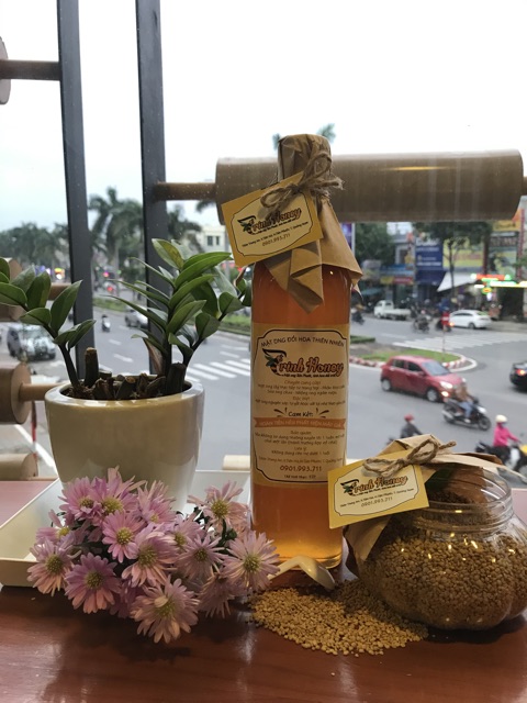 Bộ 2 chai 500ml mật ong nguyên chất TRINH HONEY