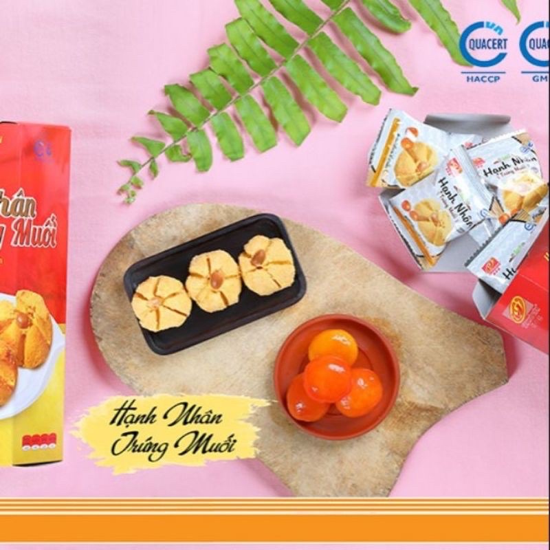 Hạnh nhân trứng muối Tân huê viên