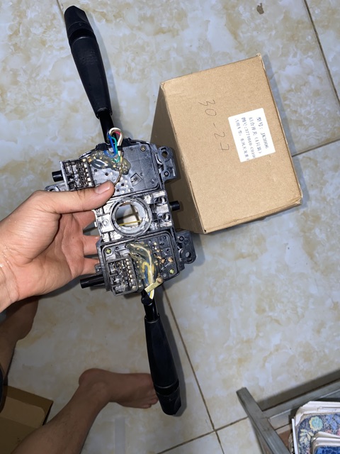 Sản phẩm gia đình làm: Công tắc tổng hợp jk3006 đông phong cửu pong